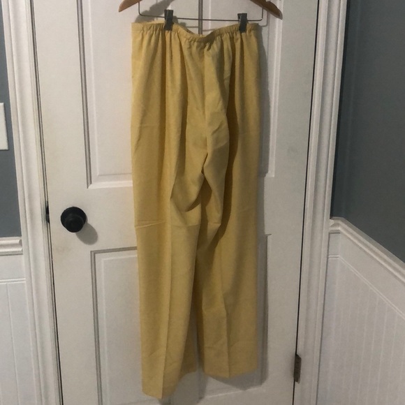 Vintage buttery yellow matching set - Picture 4 of 11